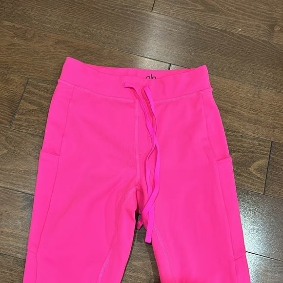Alo Yoga 7/8 High-Waist Checkpoint Legging Neon Pink - Picture 4 of 7